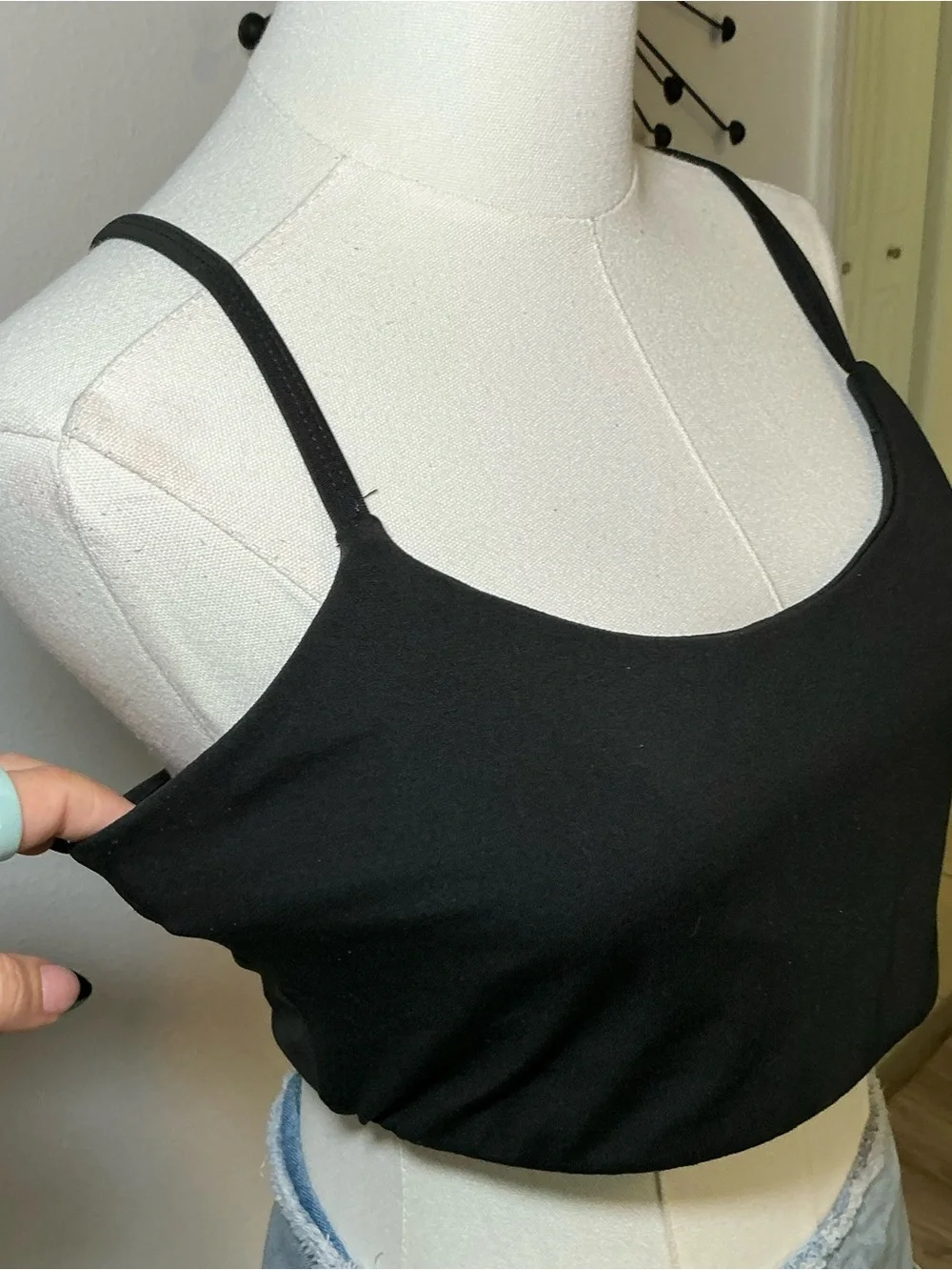 Paragon Black Longline Sports Bra Crop Top Strappy Back Activewear Medium - Picture 2 of 4